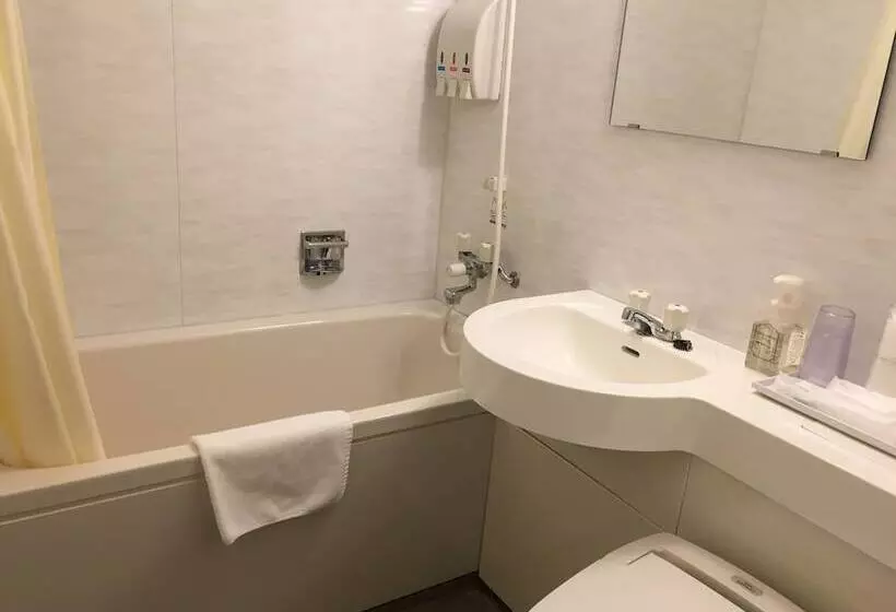 اتاق استاندارد سه نفره, Ishigakijima Hotel Cucule
