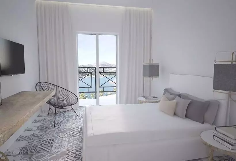 オーシャンビュースーペリアールーム, Kefalonia Grand