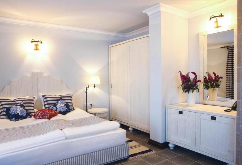 غرفة ديلوكس مطلّة علي البحر مزوَّدة بشُرفة, Oasis Resort Lozenets