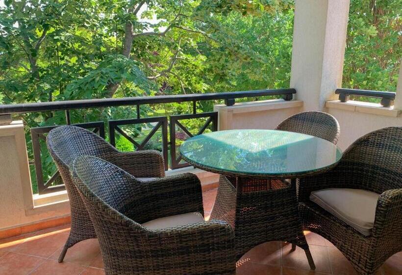 شقة بريميوم غرفة نوم واحدة مزودة بشُرفة, Oasis Resort Lozenets