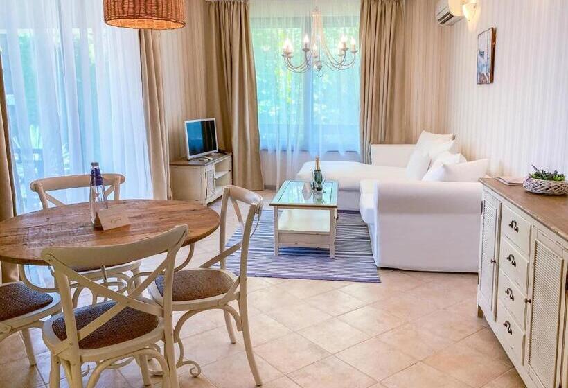 شقة بريميوم غرفة نوم واحدة مزودة بشُرفة, Oasis Resort Lozenets