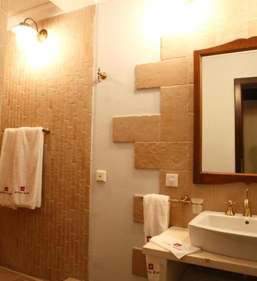 Standard Room with Balcony Side Sea View, Oasis Resort Lozenets