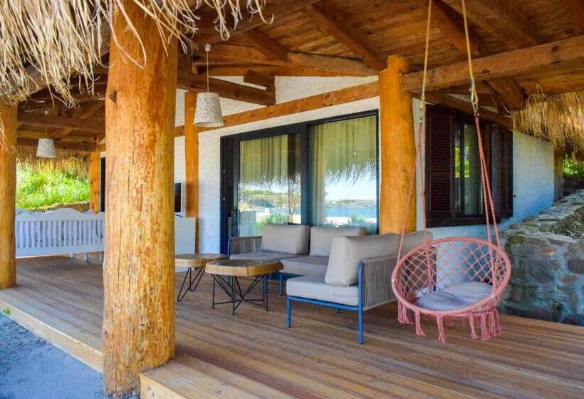 بنجلو قياسى, Oasis Resort Lozenets