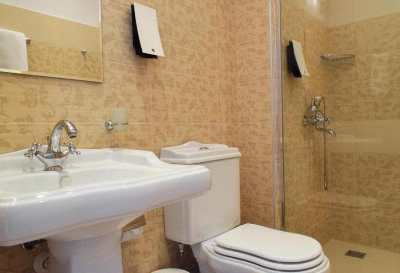 شقة 3 غرف, Oasis Resort Lozenets