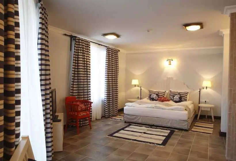 اتاق لوکس با چشم‌انداز دریا, Oasis Resort Lozenets
