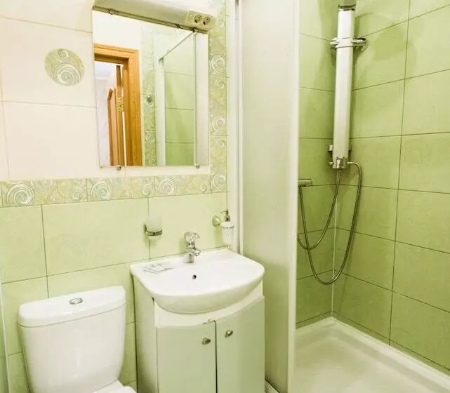 ルームシェアのワンベッド, Residence On Morskaya