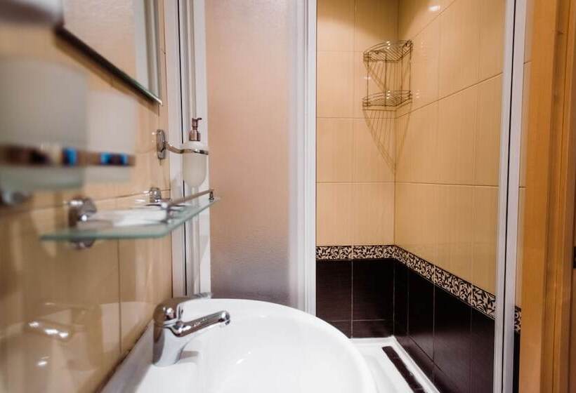 Семейный Номер, Residence On Morskaya