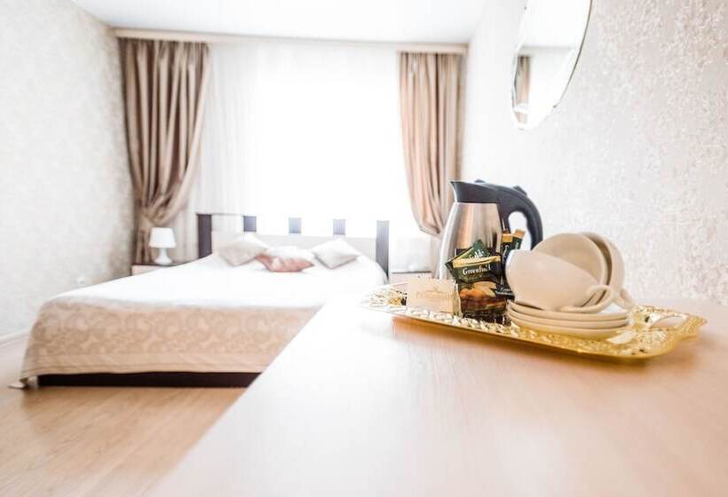 Семейный Номер, Residence On Morskaya