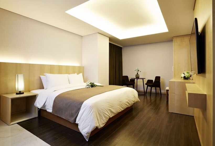 חדר דלוקס, Roni Tourist Hotel Jeonju