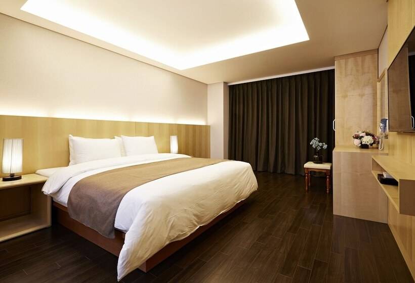 חדר דלוקס, Roni Tourist Hotel Jeonju