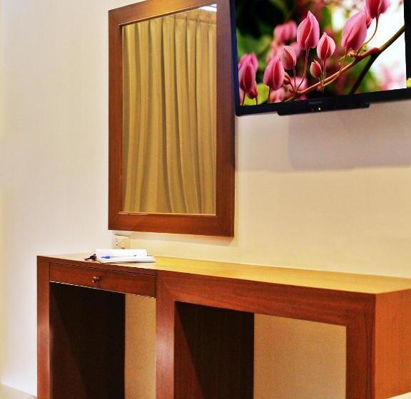 Quarto standard, Sukcheewa Residence Phuket