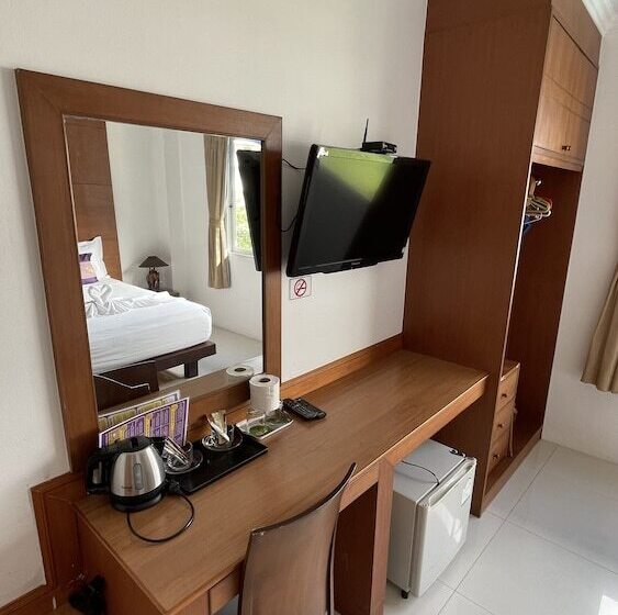 Quarto standard, Sukcheewa Residence Phuket
