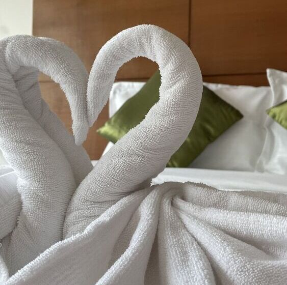 Quarto deluxe, Sukcheewa Residence Phuket