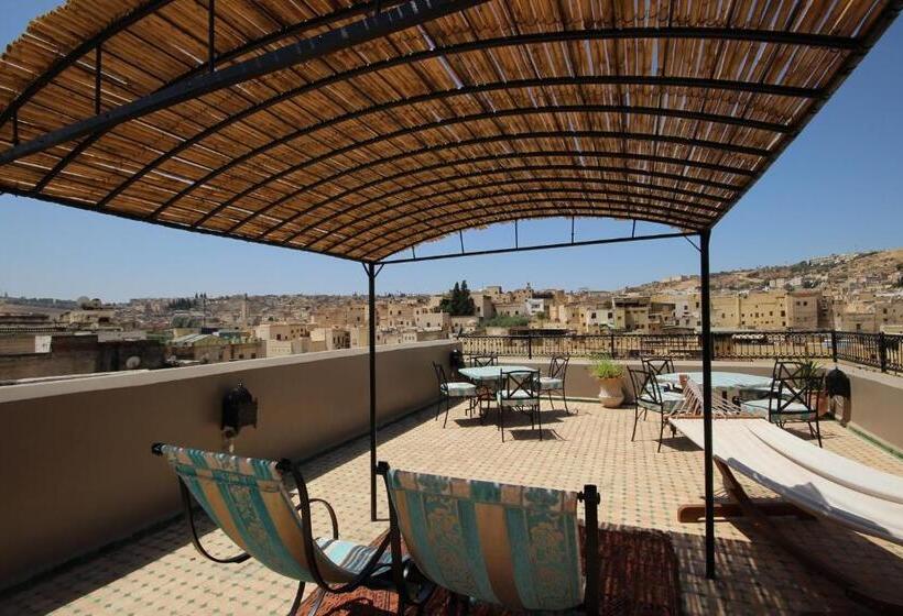 带共用浴室的标准房间, R´mila Medina Fez