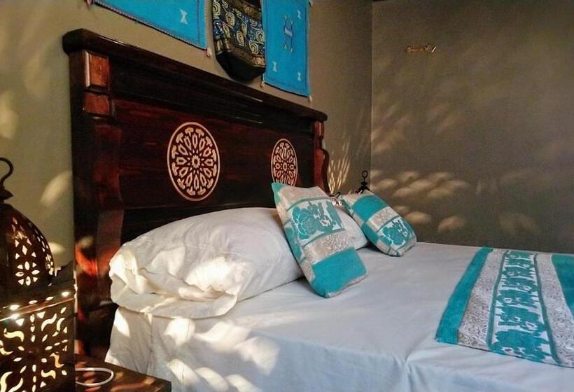 带共用浴室的标准房间, R´mila Medina Fez