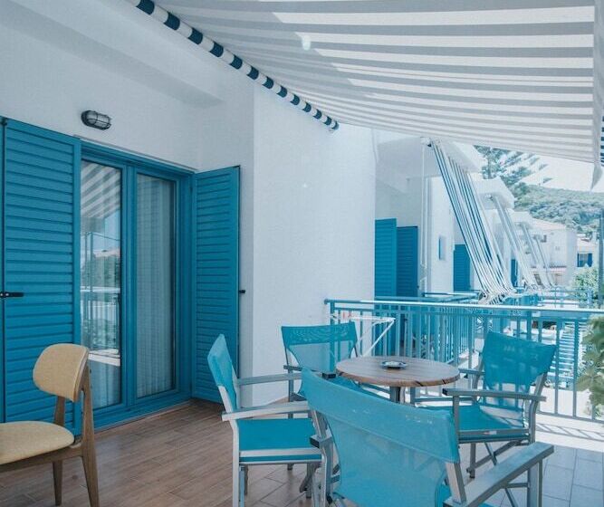 חדר סטנדרט עם מרפסת, Saronis Hotel Agistri   Adults Only