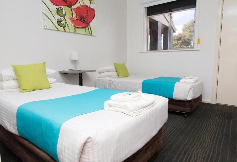 スタンダードルーム, A Line Motel