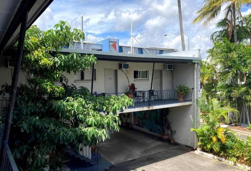Номер Стандарт, Cairns City Motel