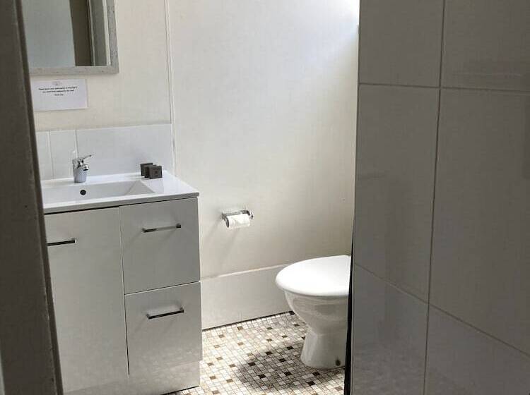 Номер Стандарт, Cairns City Motel