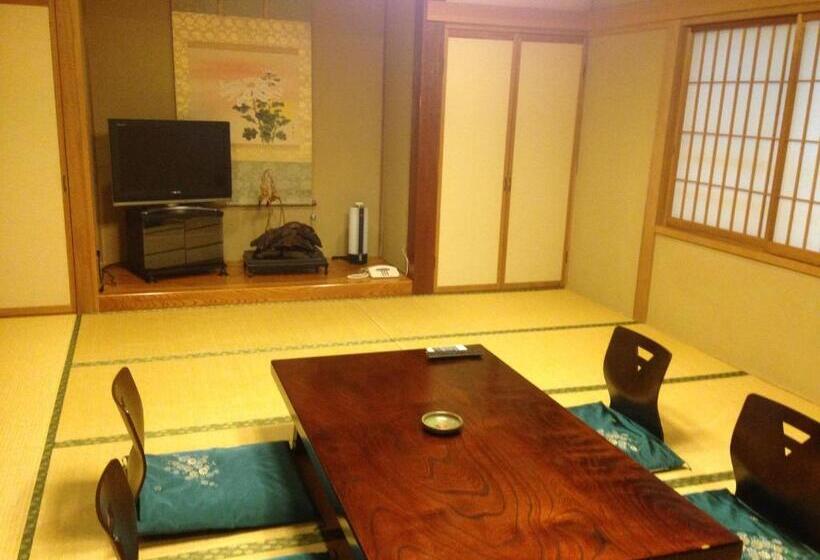 חדר סטנדרט, Chuokan Shimizuya Ryokan