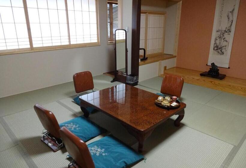 Четырехместный Номер Стандарт, Chuokan Shimizuya Ryokan