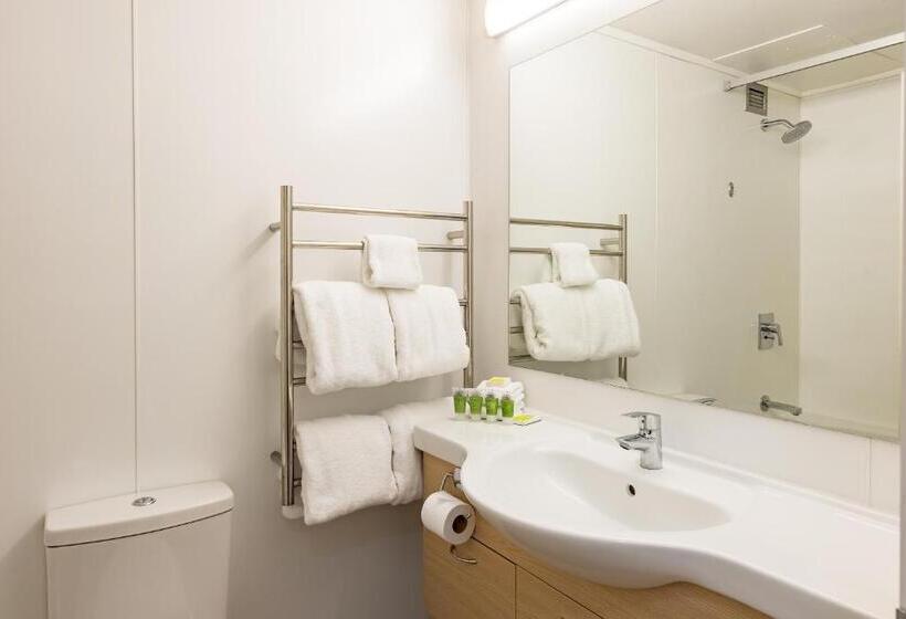 スーペリアールーム, Heartland Ambassador Hotel Hamilton