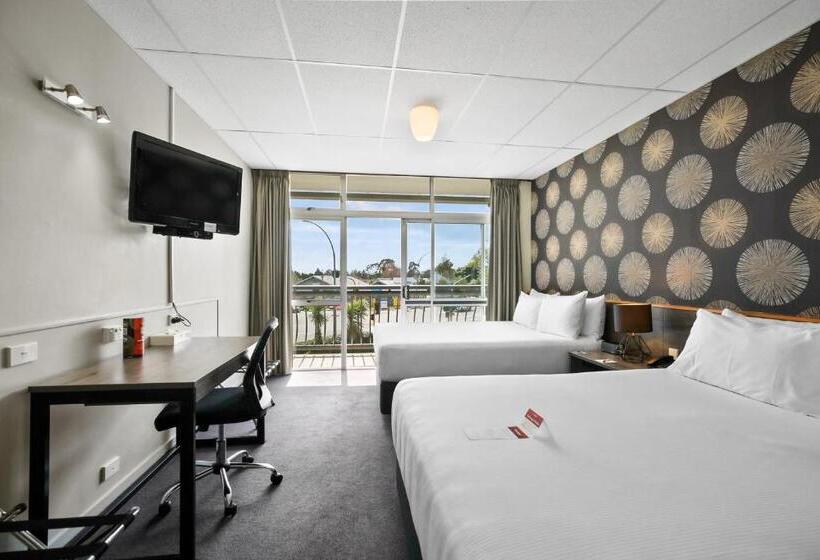 スタンダードルーム, Heartland Ambassador Hotel Hamilton