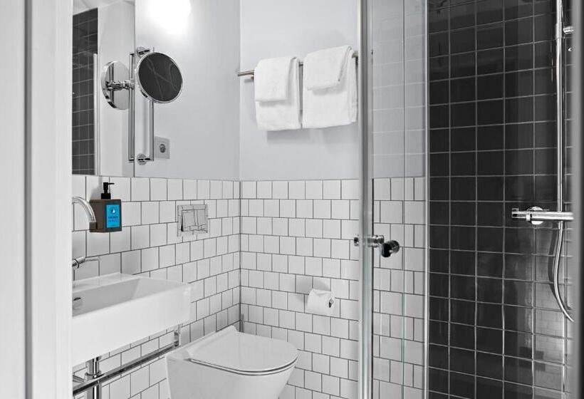 اتاق اکونومی, Comfort Hotel Karl Johan