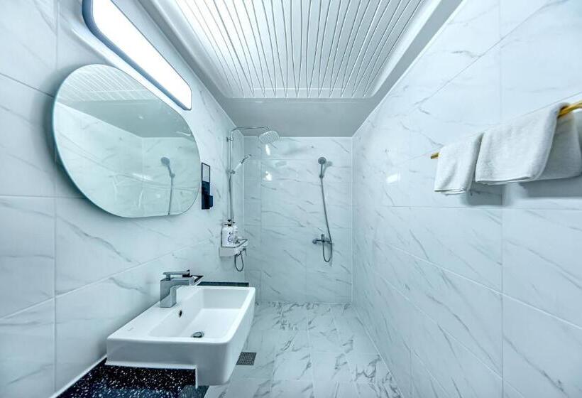 חדר סטנדרט, Hs Tourist