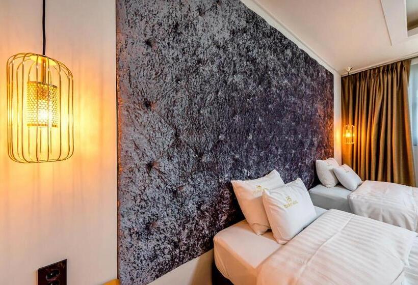 חדר סטנדרט, Hs Tourist