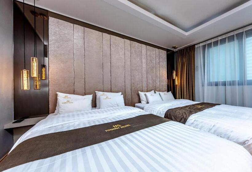 חדר דלוקס, Hs Tourist