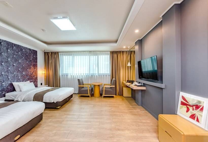 חדר סטנדרט, Hs Tourist