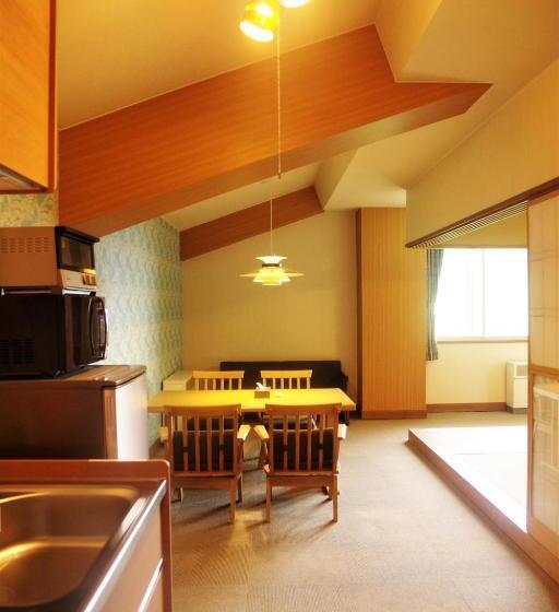 Студио Стандарт Вид на Горы, K S House Hokkaido  Asahidake Onsen Hostel