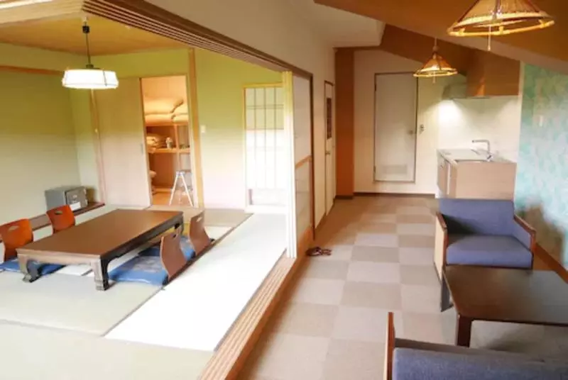 スタンダードスタジオ, K S House Hokkaido  Asahidake Onsen Hostel