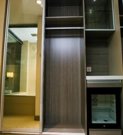 سوئیت پرزیدنت, Prime Asia