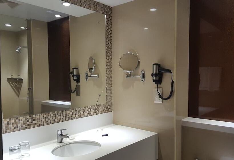 اتاق خانوادگی, Prime Asia