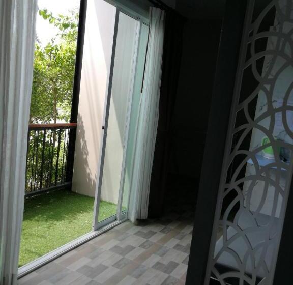 琮城市景观的豪华间, Ricci House Resort