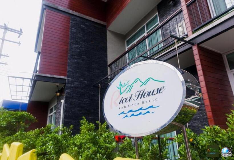Номер Deluxe Вид на Город, Ricci House Resort