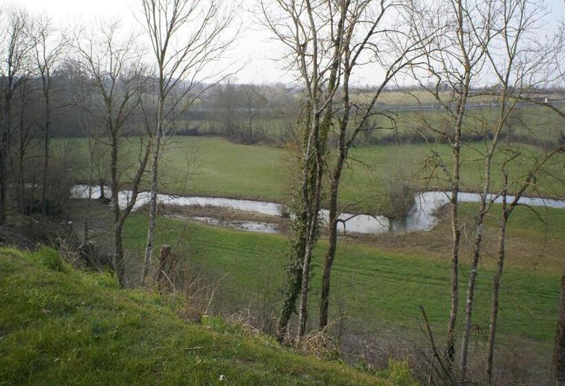 Номер Стандарт Вид на Сад, The Originals Boutique, Hôtel La Grange, Niort