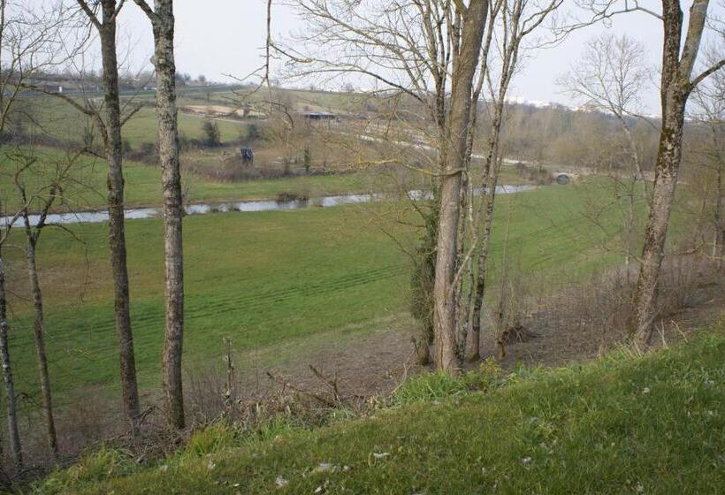 Номер Стандарт Вид на Сад, The Originals Boutique, Hôtel La Grange, Niort