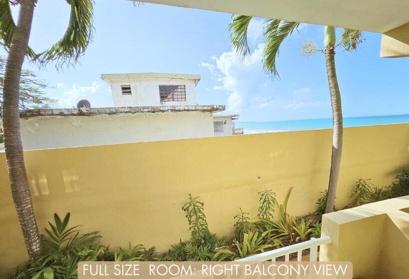 اتاق لوکس با بالکن, Selva Boutique Hotel   Luquillo Oceanfront Retreat   Adults Only