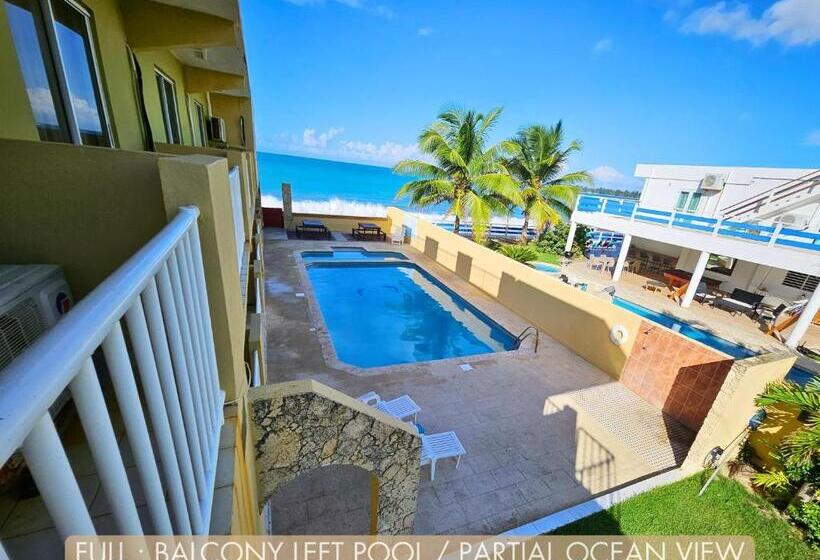 اتاق لوکس با بالکن و چشم‌انداز دریا, Selva Boutique Hotel   Luquillo Oceanfront Retreat   Adults Only