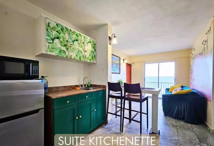 سوئیت با تخت بزرگ, Selva Boutique Hotel   Luquillo Oceanfront Retreat   Adults Only