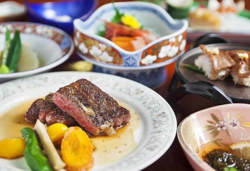 标准四人间共用浴室, Shizukatei