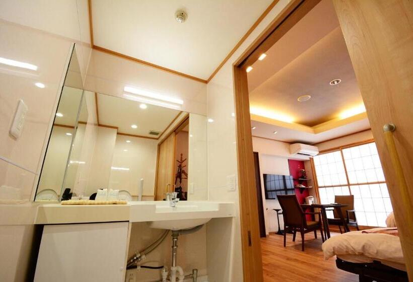 标准间, Shizukatei