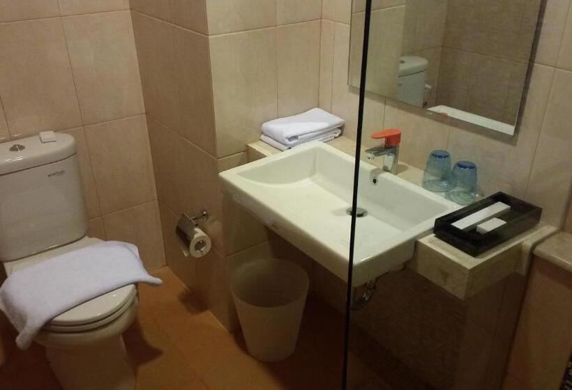 استودیوی استاندارد, Student Park