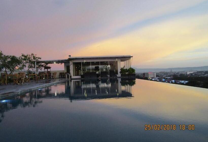 スタンダードスタジオ, Student Park