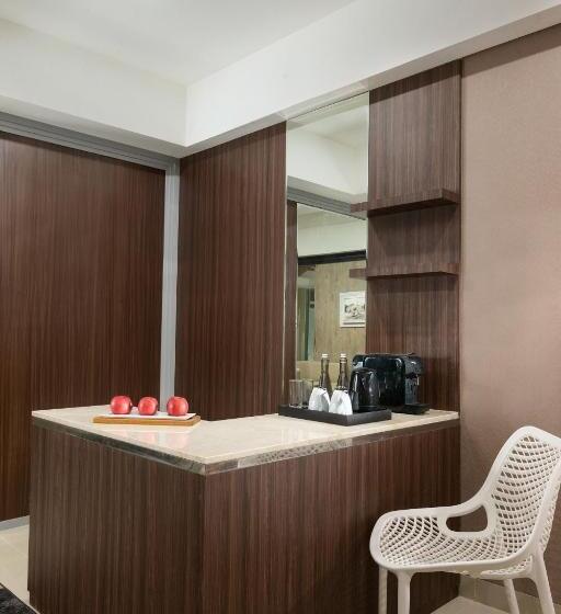 סוויטה אקזקיוטיב, The Alana Hotel & Conference Center Malioboro Yogyakarta By Aston