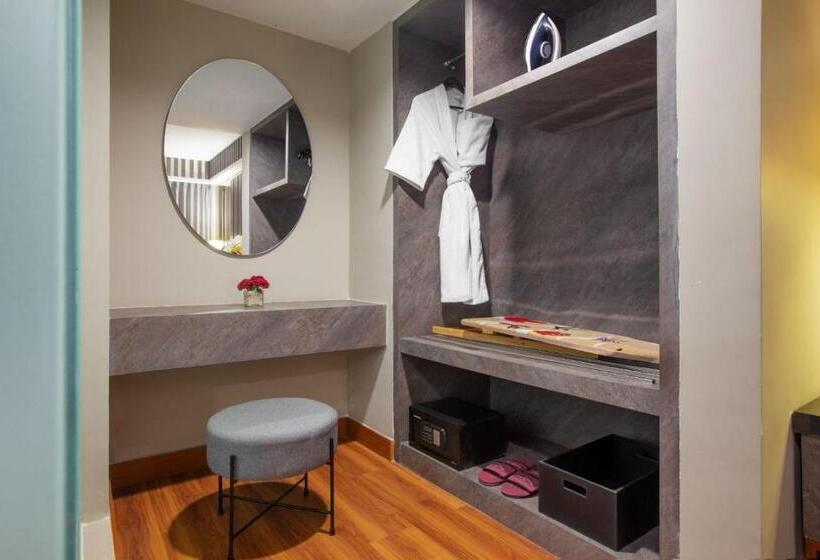 סוויטה, The Alana Hotel & Conference Center Malioboro Yogyakarta By Aston