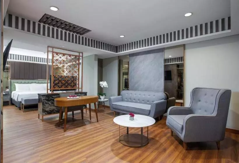 スイート, The Alana Hotel & Conference Center Malioboro Yogyakarta By Aston